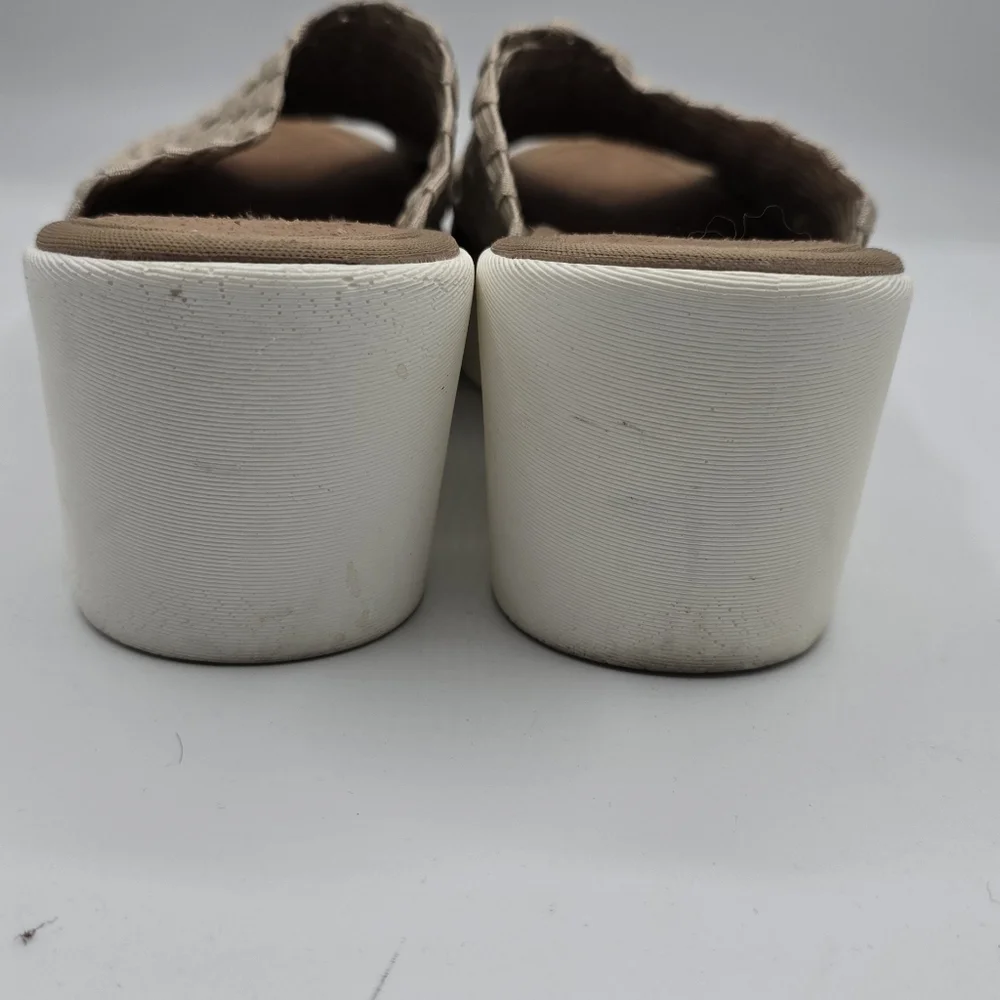 Bernie Mev Women's Venti Summer Slip On Wedge Tan Size 6 36 Comfort Soft Support